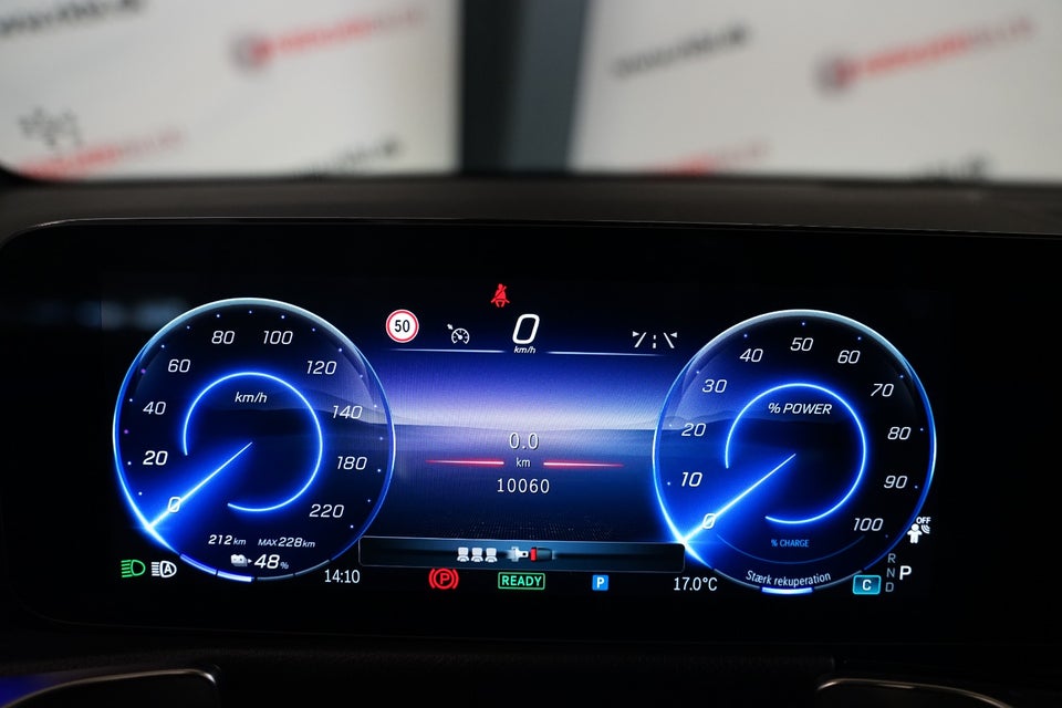 Mercedes EQB250+ AMG Line 5d