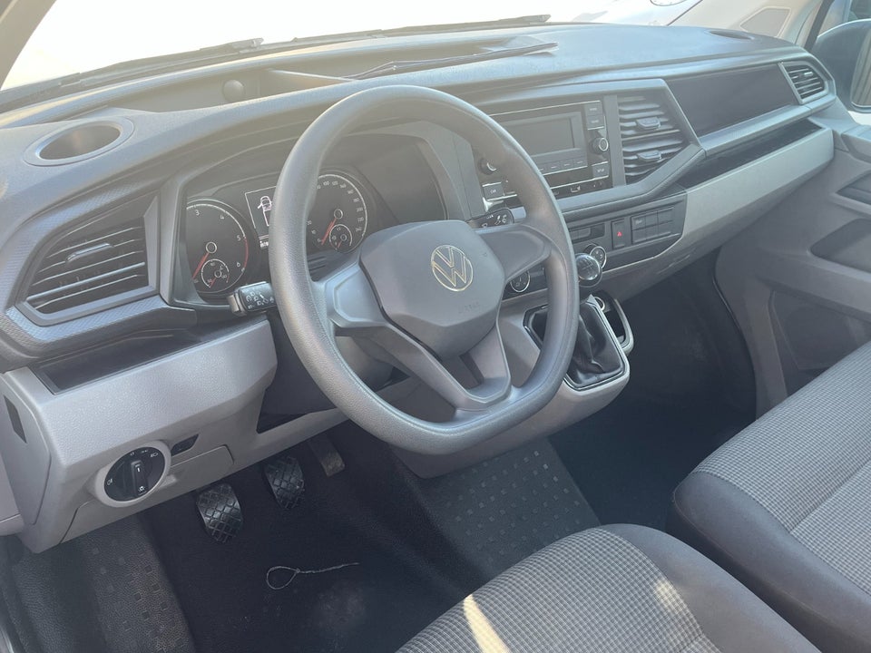 VW Transporter 2,0 TDi 110 Ladvogn lang