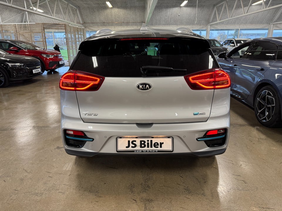 Kia e-Niro 64 Advance 5d
