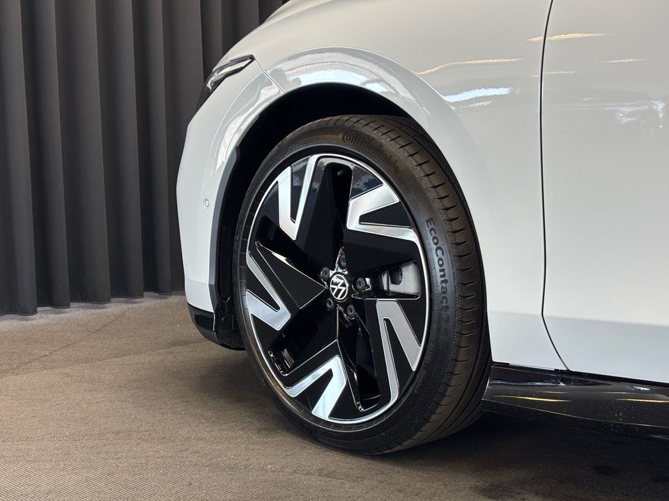 VW ID.7 86 Pro S Tourer 5d