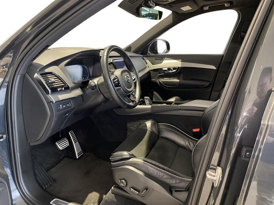 Volvo XC90 2,0 T8 ReCharge R-Design aut. AWD 7prs 5d