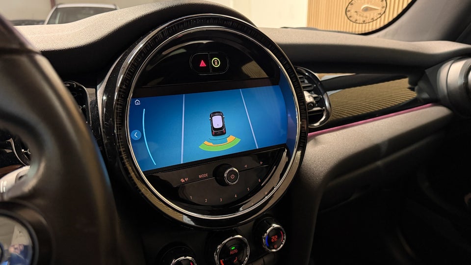 MINI Cooper SE Classic Trim 3d