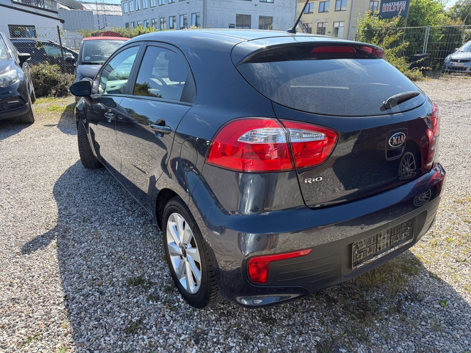 Kia Rio 1,2 CVVT Attraction 5d