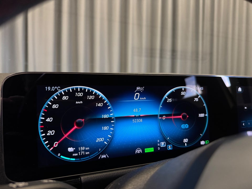 Mercedes EQA250 AMG Line 5d