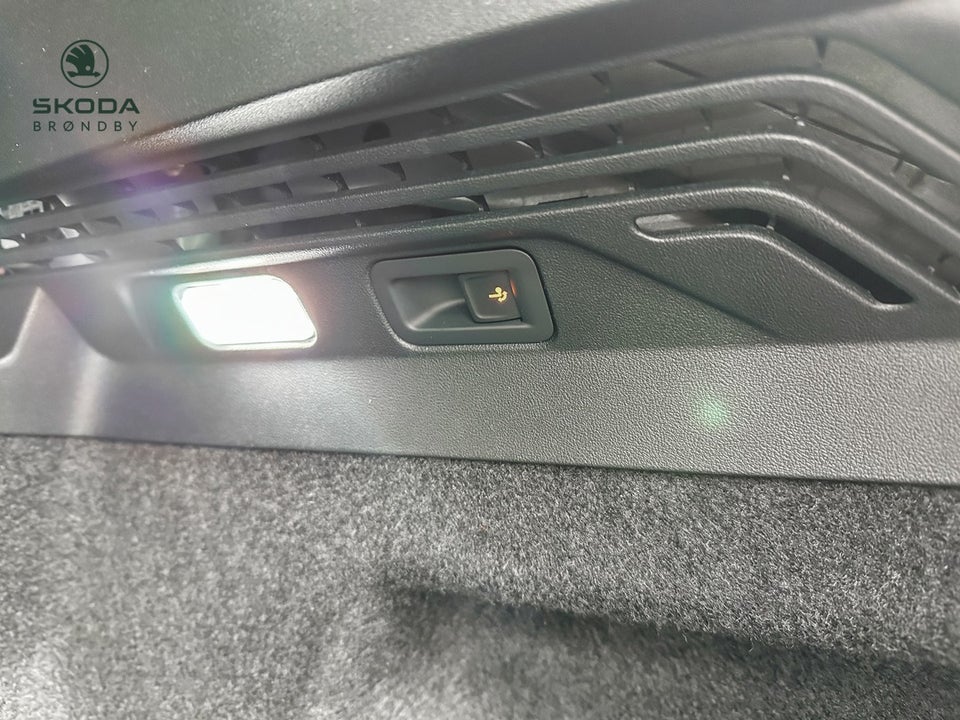 VW ID.4 77 Style+ 5d