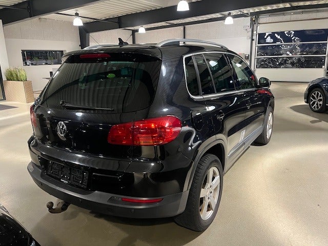 VW Tiguan 2,0 TDi 140 Sport & Style DSG 4Motion Van 5d