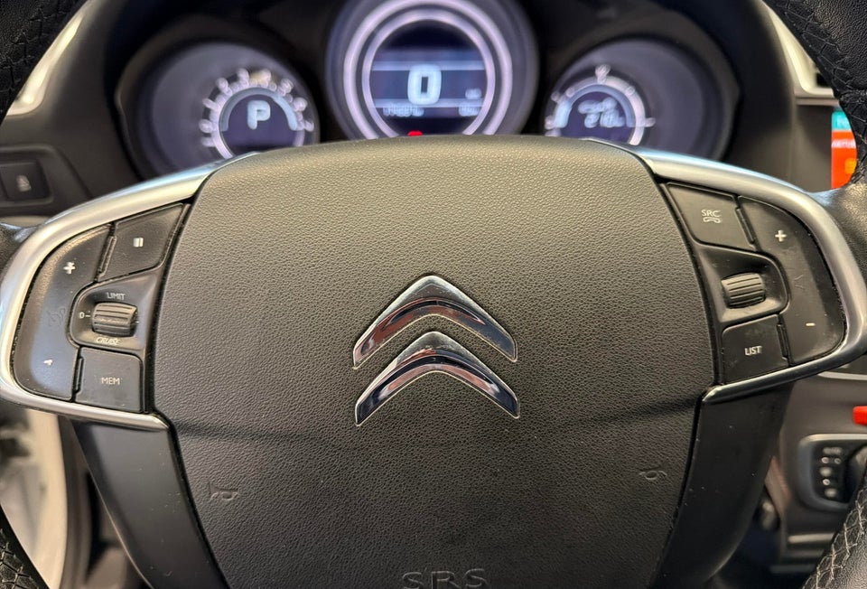 Citroën C4 1,6 BlueHDi 120 Millesime EAT6 5d