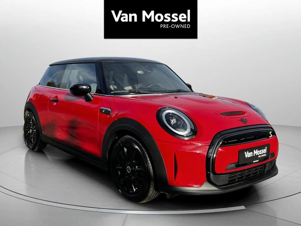 MINI Cooper SE Classic Trim 3d