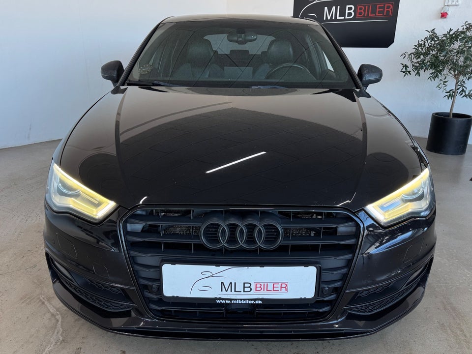 Audi A3 2,0 TDi 150 S-line Sportback S-tr. 5d