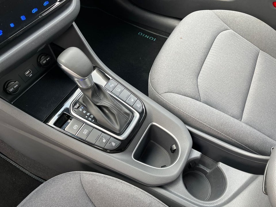 Hyundai Ioniq 1,6 PHEV Premium DCT 5d