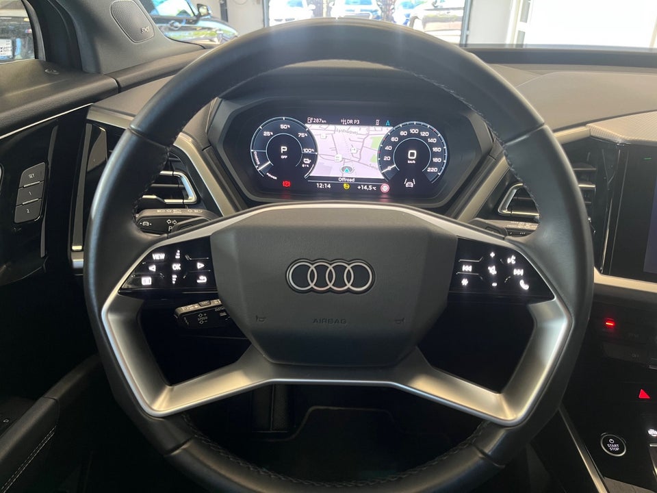 Audi Q4 e-tron 40 Advanced 5d