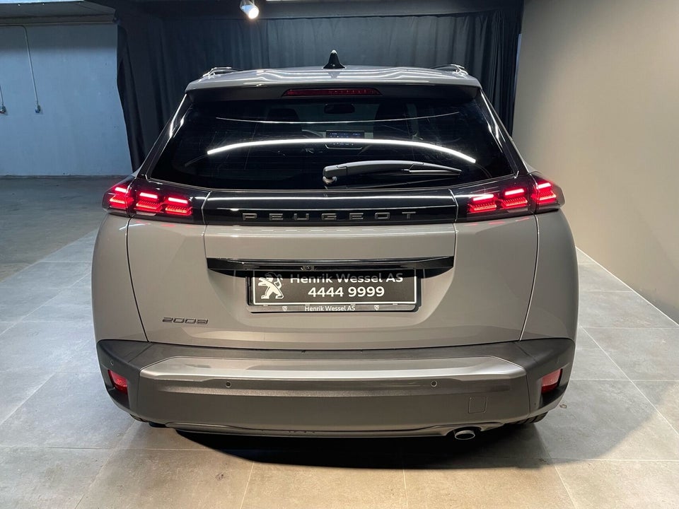 Peugeot 2008 1,2 PureTech 100 Allure 5d