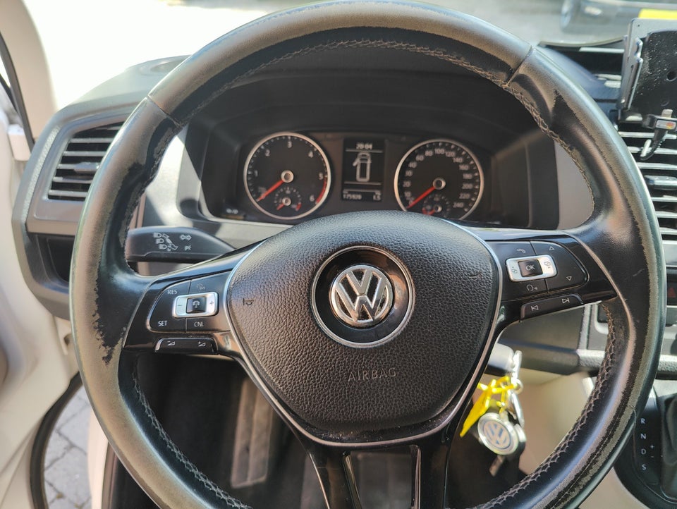 VW Transporter 2,0 TDi 150 Kassevogn DSG lang