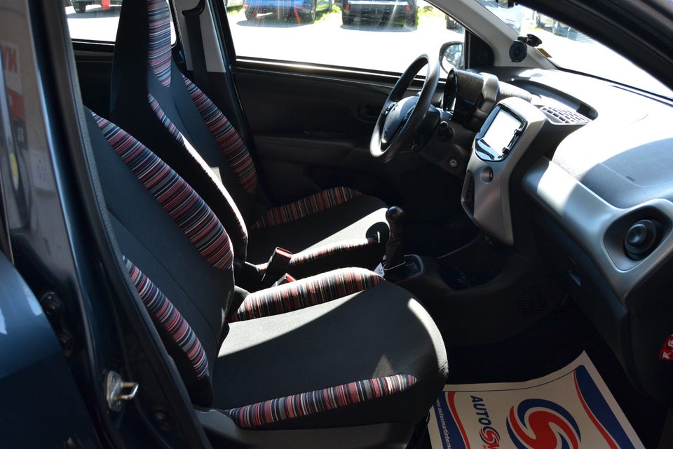 Citroën C1 1,2 PureTech Feel 5d