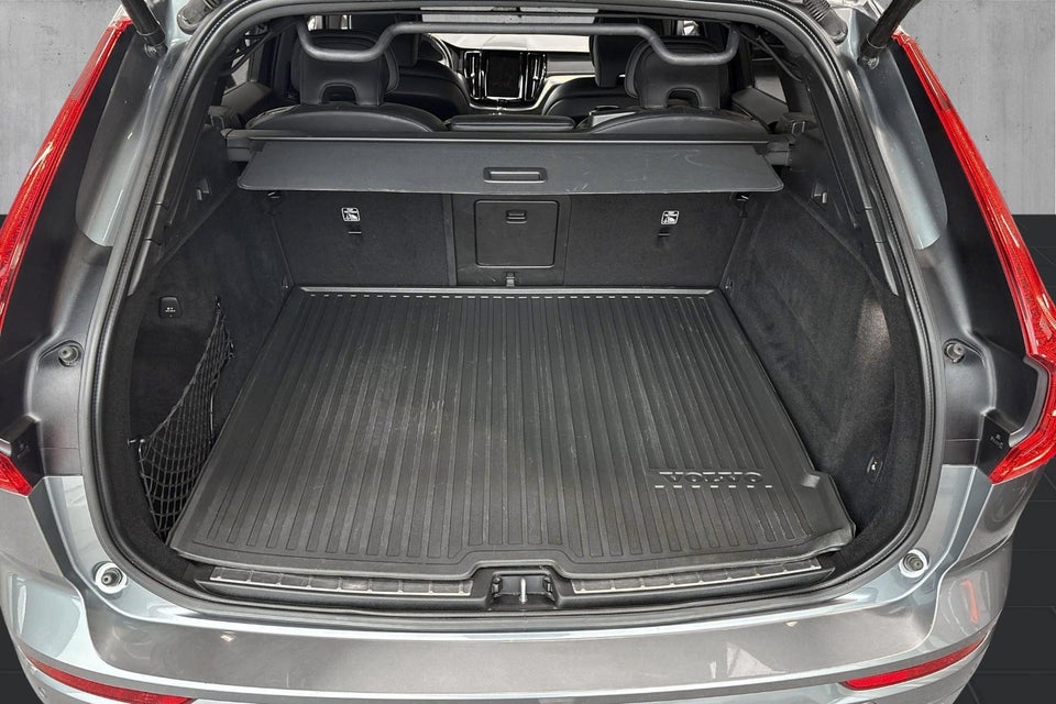 Volvo XC60 2,0 D4 190 R-Design aut. 5d