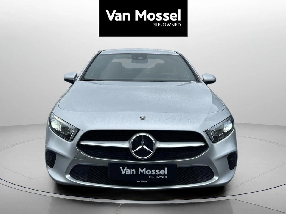 Mercedes A250 e 1,3 Progressive aut. 4d