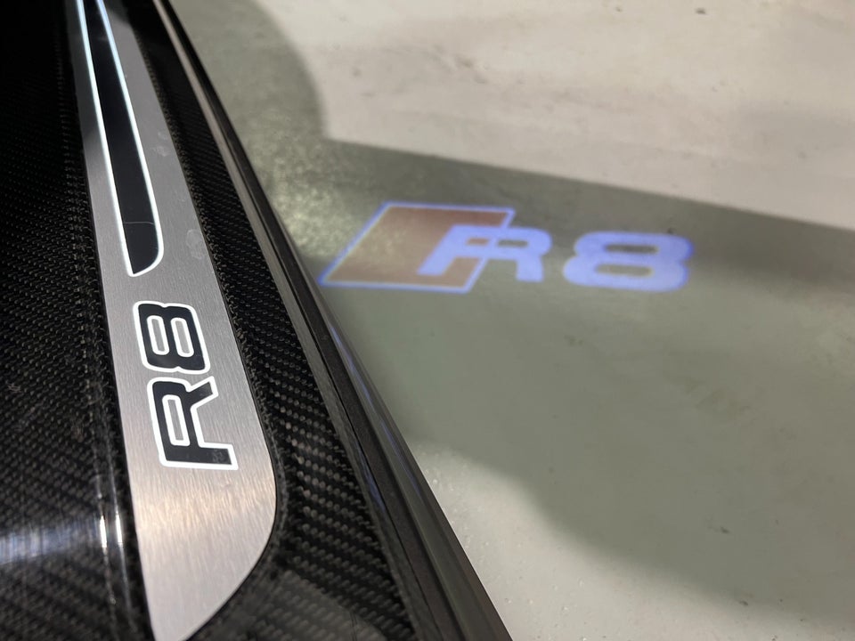 Audi R8 5,2 FSi Spyder quattro R-tr. 2d