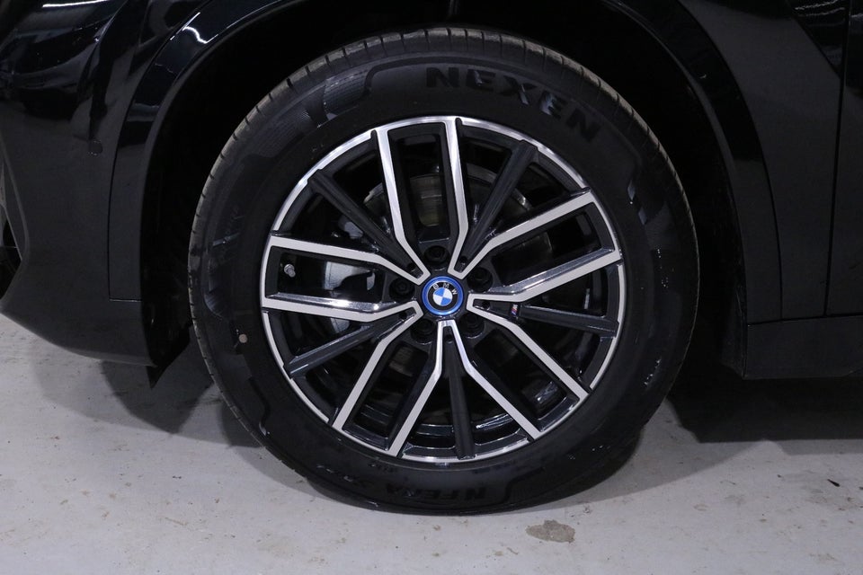 BMW iX1 eDrive20 M-Sport 5d