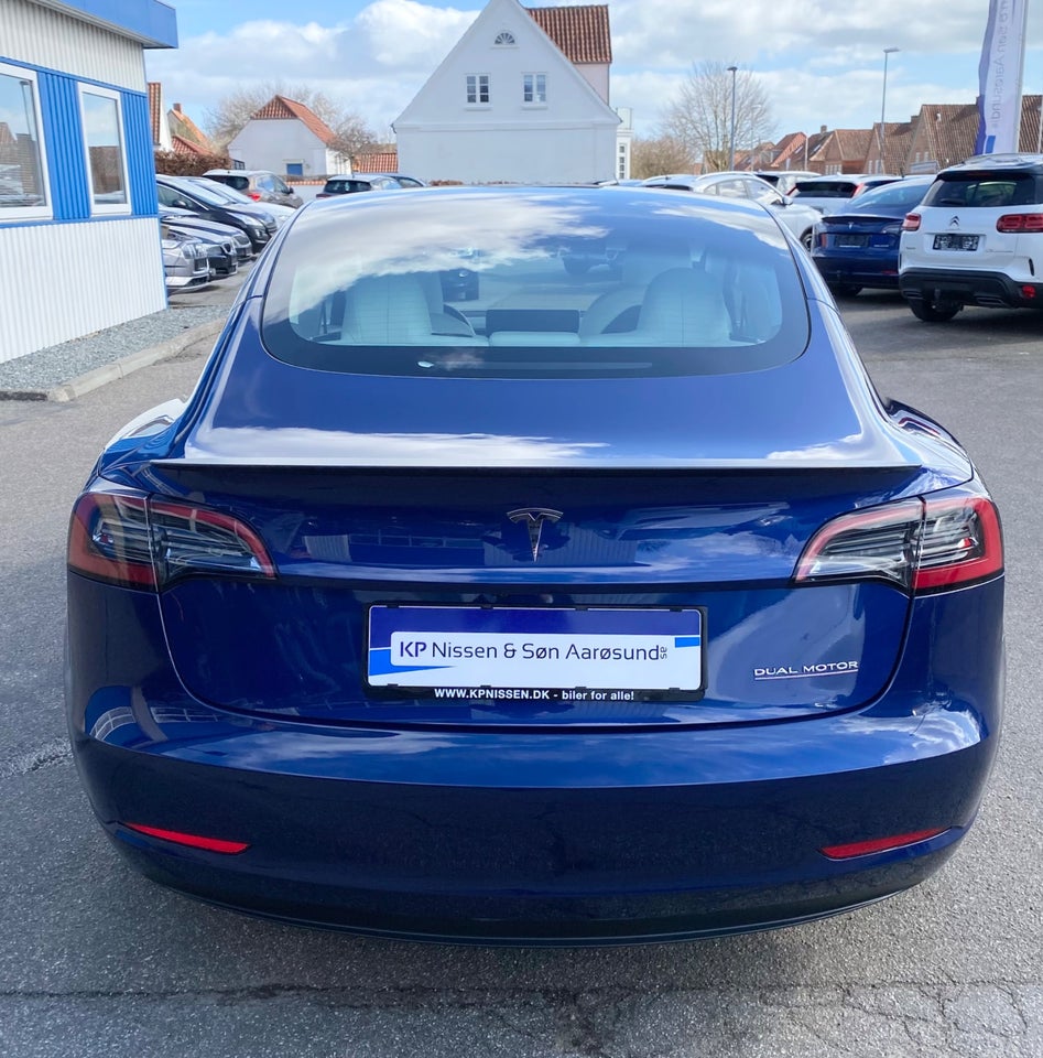 Tesla Model 3 Performance AWD 4d