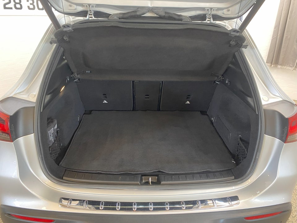 Mercedes EQA250 Progressive 5d