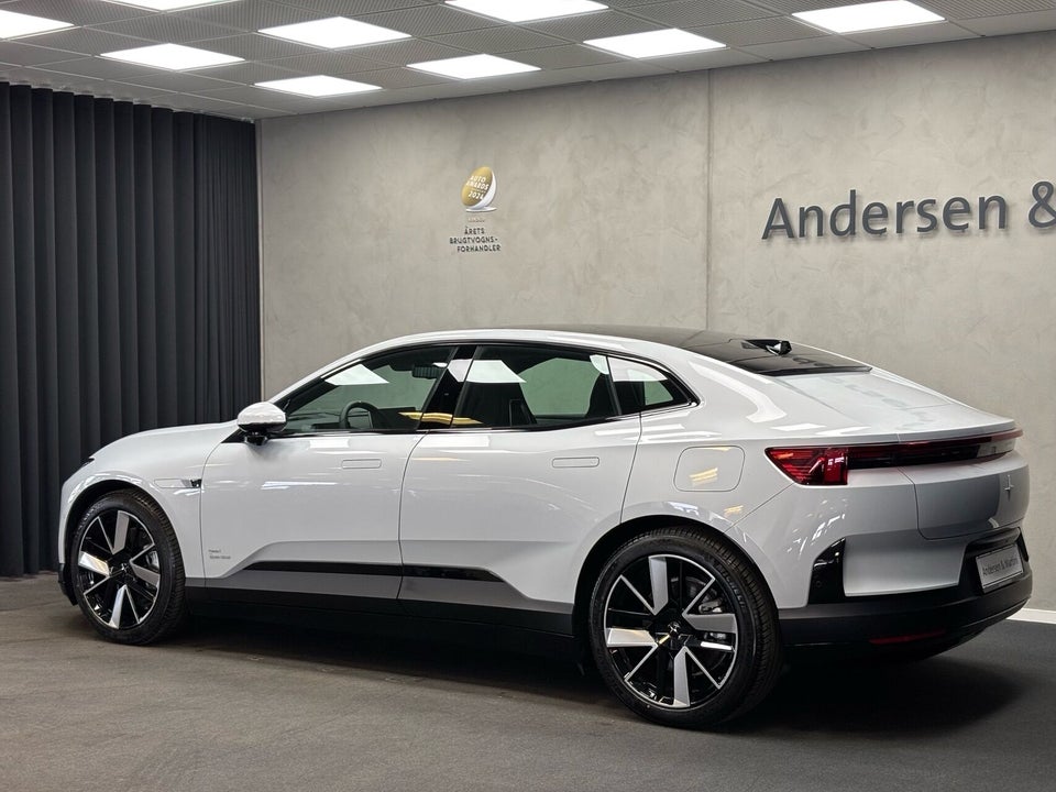 Polestar 4 Long Range AWD 5d