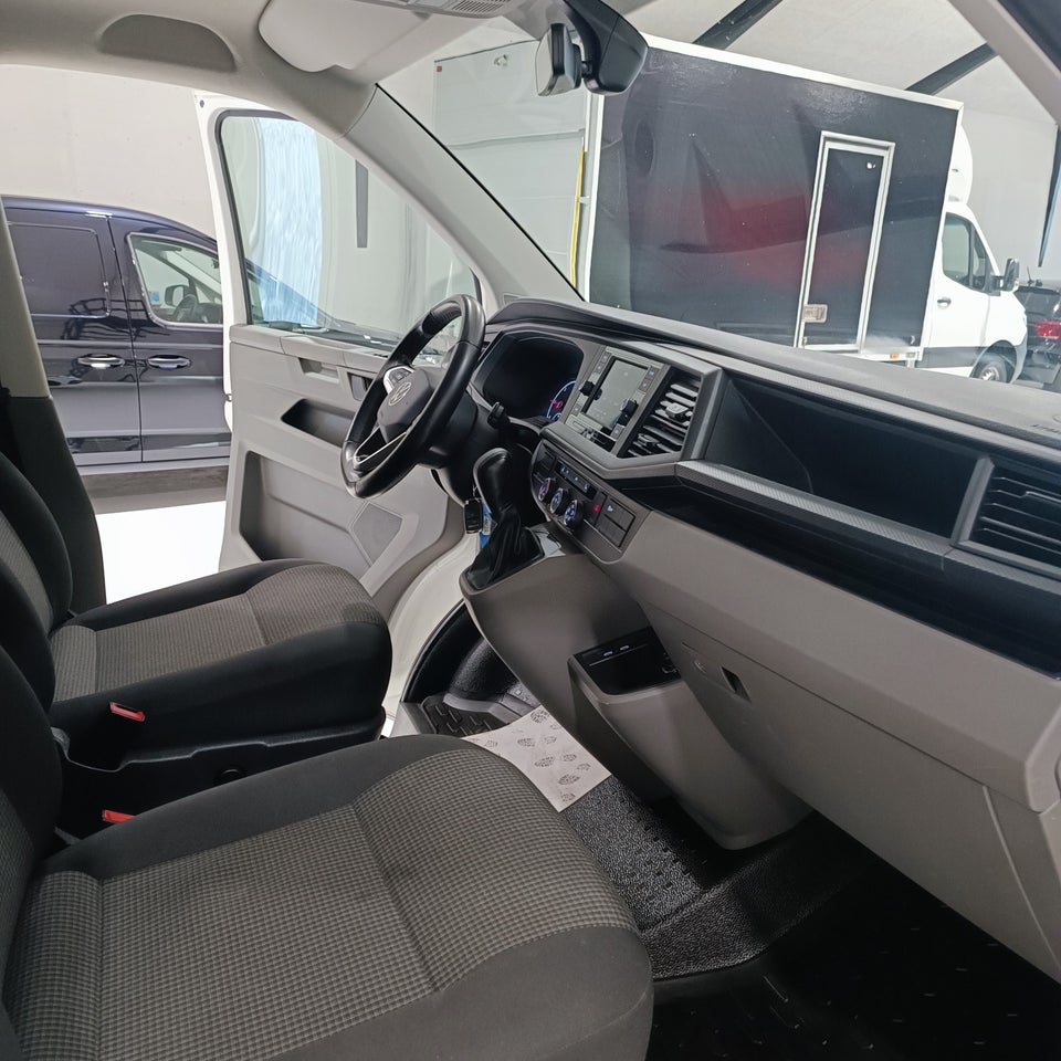 VW Transporter 2,0 TDi 204 Kassevogn DSG lang