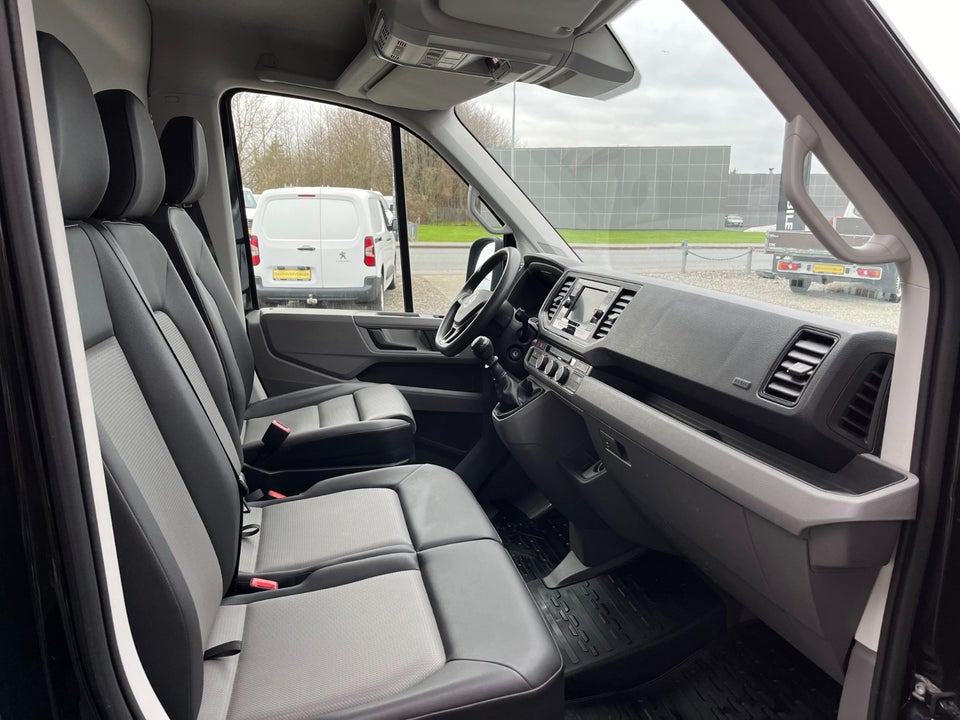 VW Crafter 35 2,0 TDi 177 Kassevogn L3H3