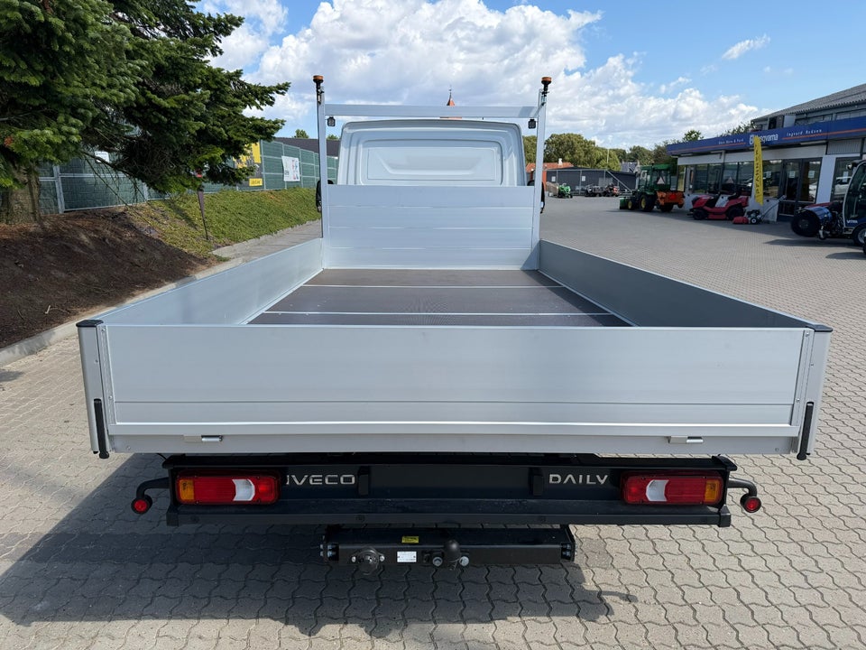 Iveco Daily 2,3 35S16 4100mm Lad AG8 2d