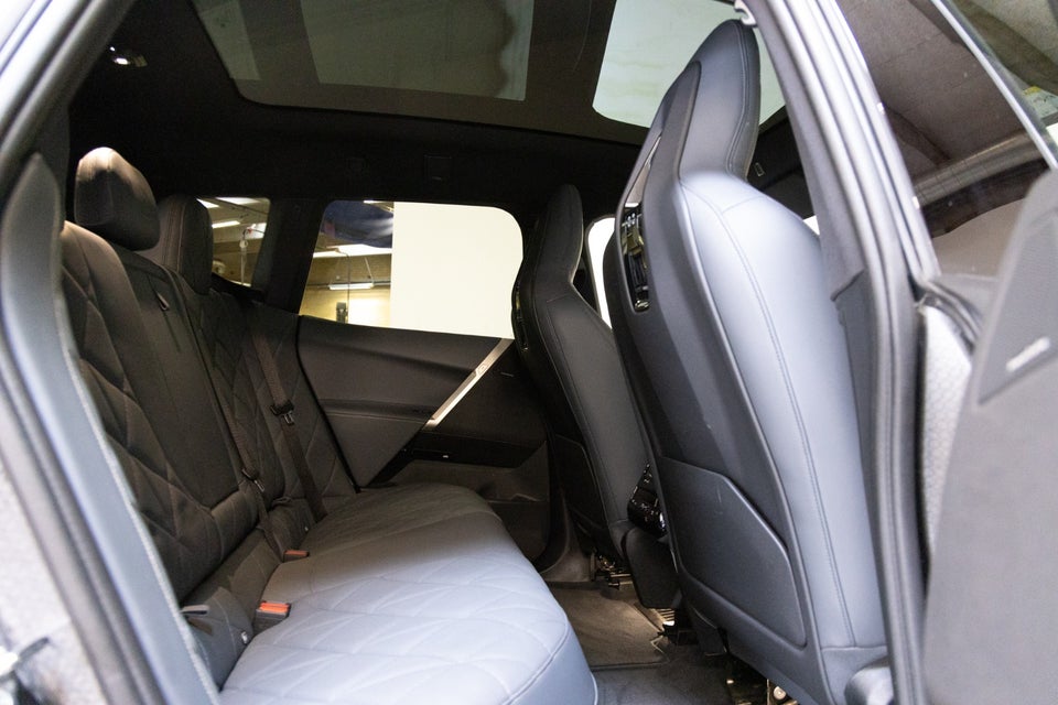 BMW iX xDrive40 Sport 5d