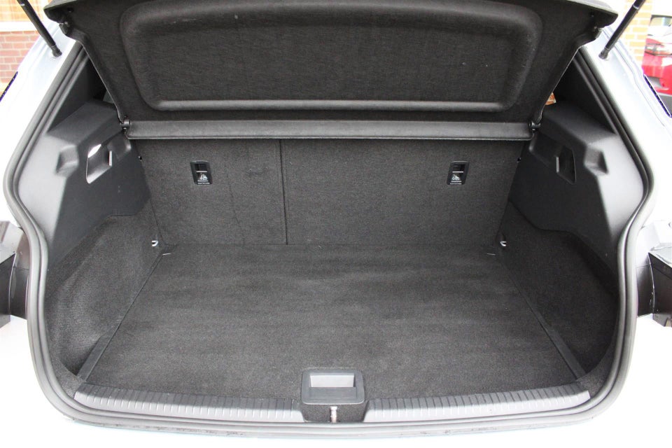 Cupra Born 58 e-Boost 5d