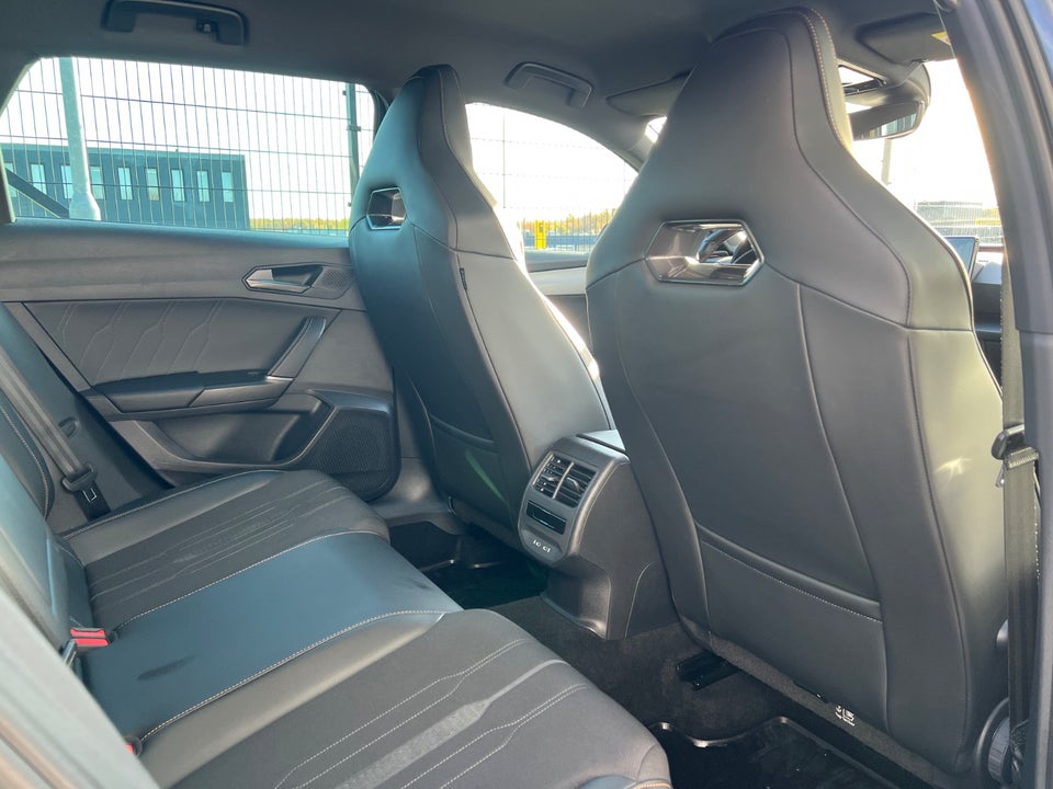 Cupra Leon 1,4 eHybrid VZ Sportstourer DSG 5d