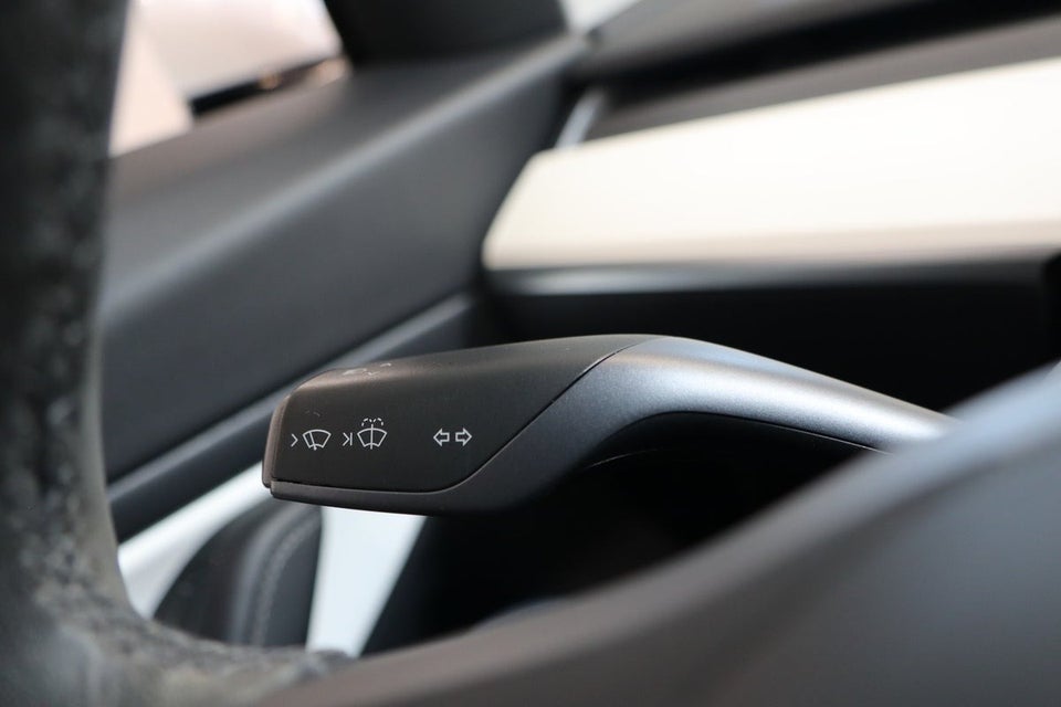 Tesla Model 3 Performance AWD 4d