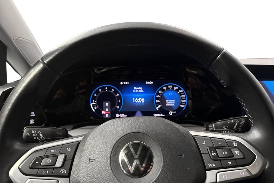 VW Golf VIII 1,5 eTSi 150 Style DSG 5d