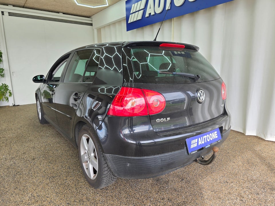 VW Golf V 1,9 TDi 105 GT Sport 5d