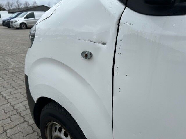 Toyota ProAce 1,6 D 115 Medium Base 5d