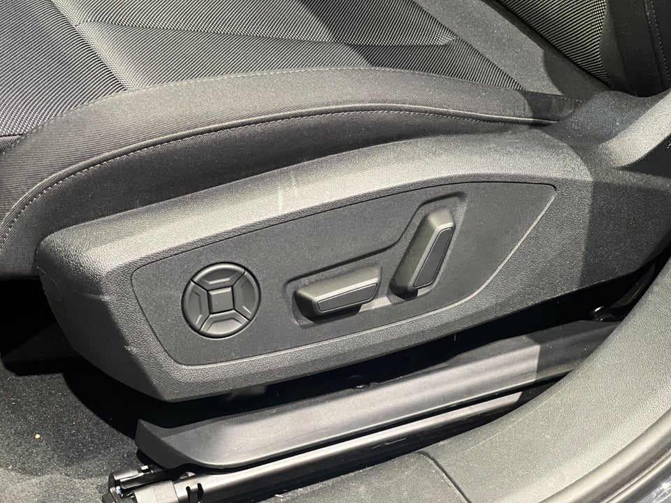 Audi A6 e-tron S-line Avant 5d