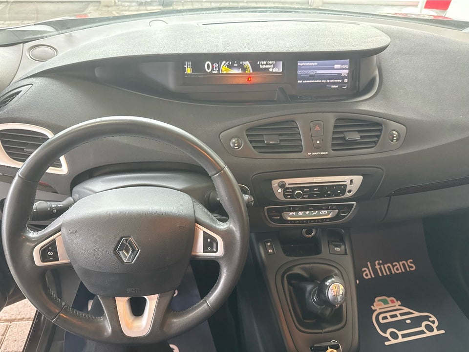 Renault Grand Scenic III 1,6 dCi 130 Expression 7prs 5d