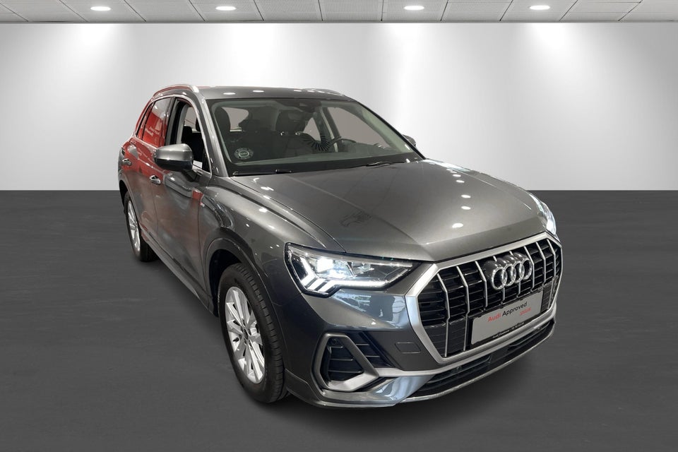 Audi Q3 45 TFSi e S-line+ S-tr. 5d