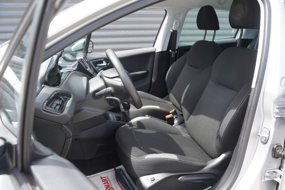 Peugeot 208 1,6 BlueHDi 100 Active 5d