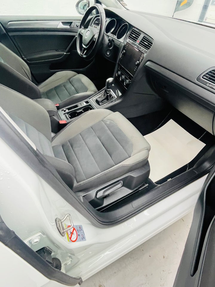 VW Golf VII 1,5 TSi 130 Highline DSG 5d