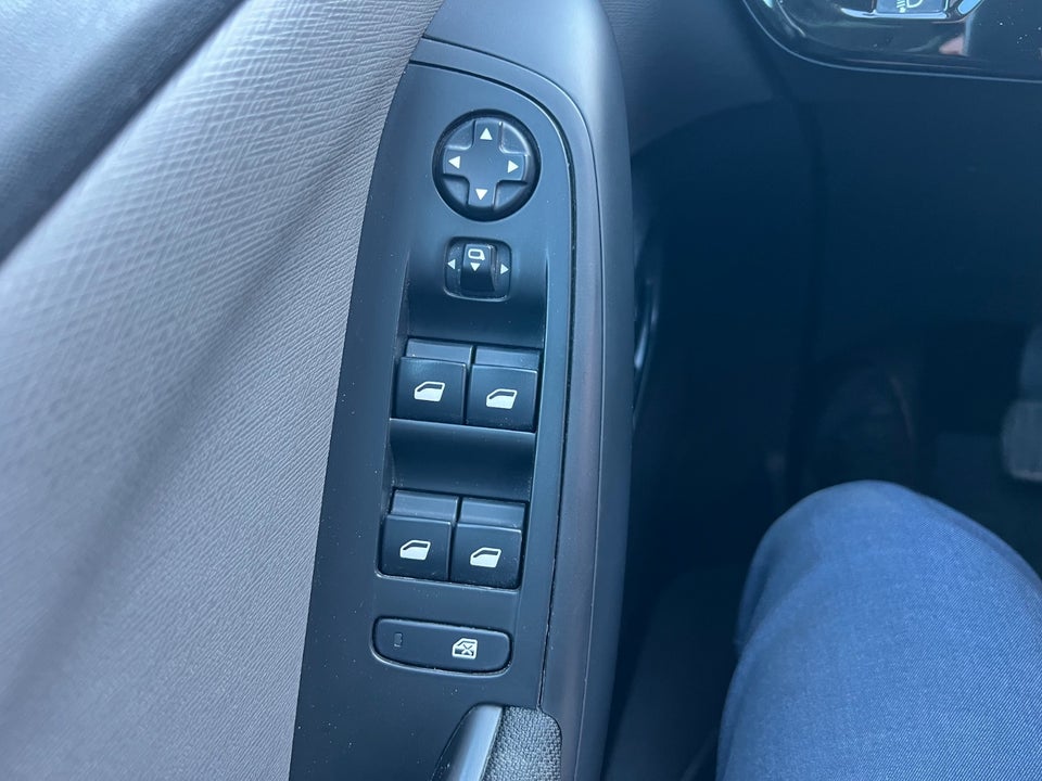 Citroën Grand C4 SpaceTourer 1,5 BlueHDi 130 Iconic 7prs 5d