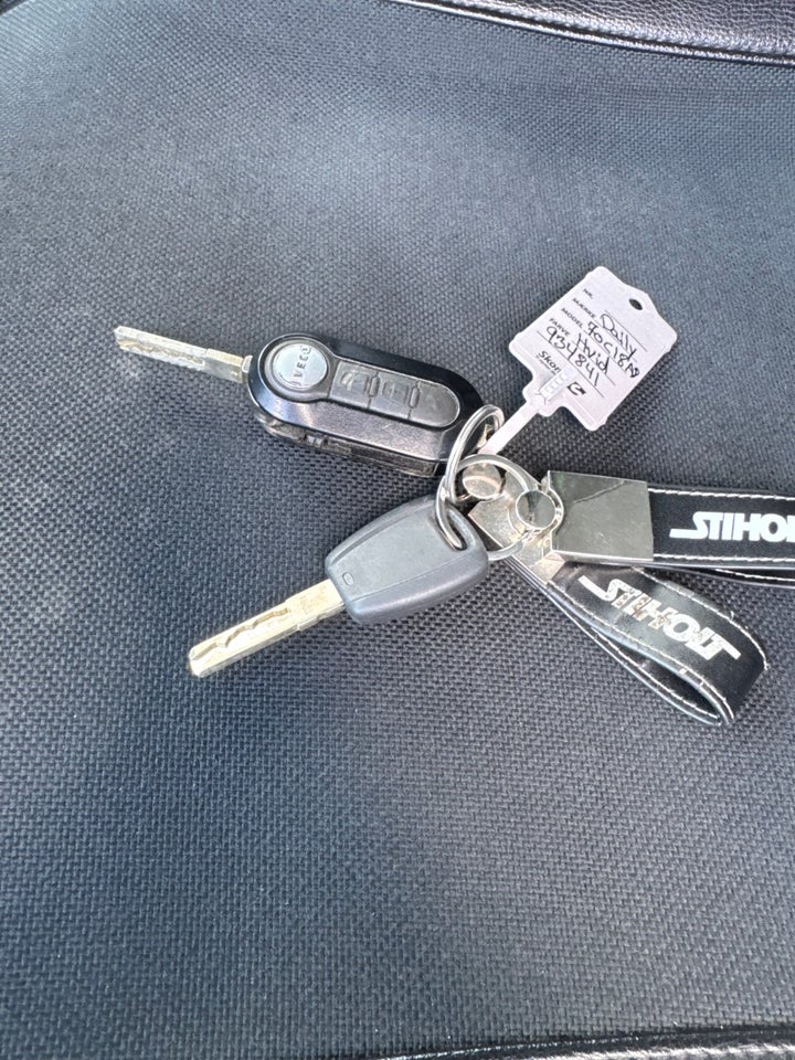 Iveco Daily 3,0 70C18H AG8 2d