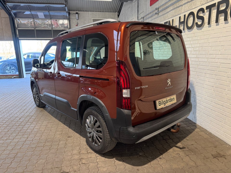 Peugeot Rifter 1,5 BlueHDi 100 L1 Allure 5d