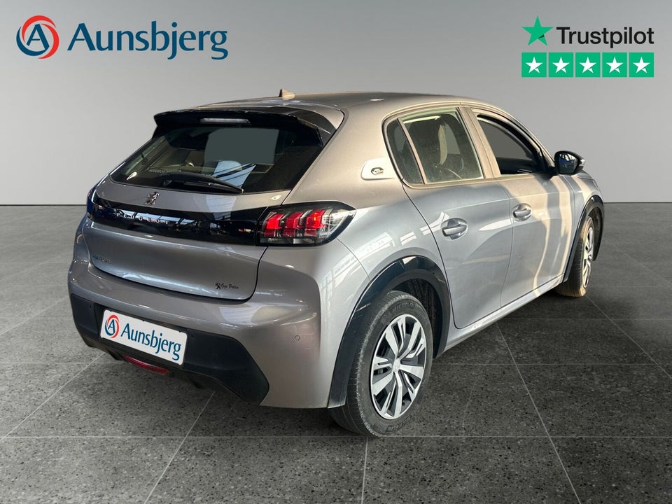 Peugeot e-208 50 Active 5d