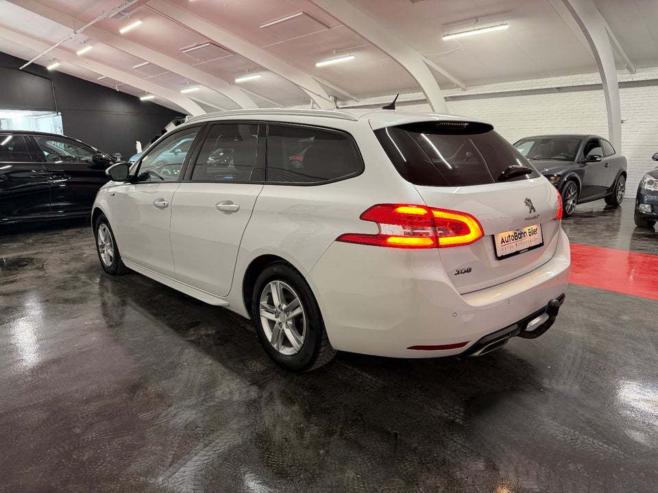 Peugeot 308 1,6 BlueHDi 120 Style Sky SW 5d