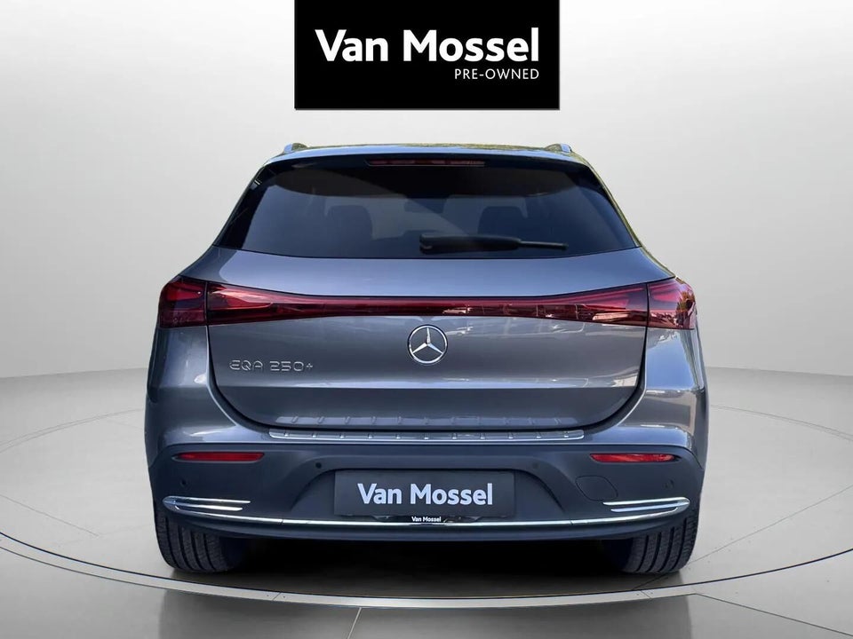 Mercedes EQA250+ Progressive Advance 5d
