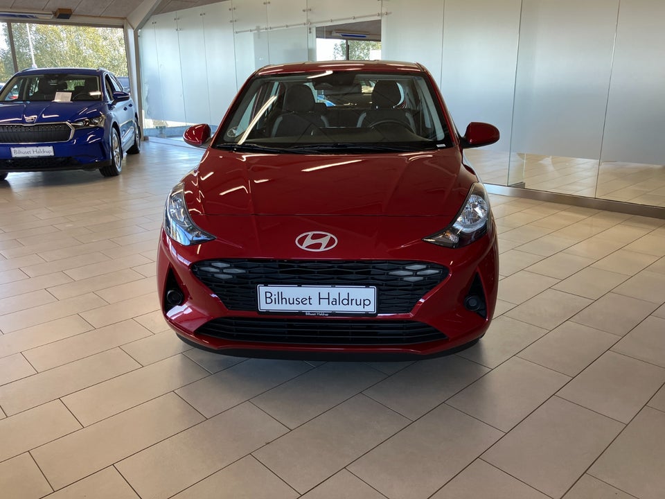 Hyundai i10 1,0 MPi Essential 5d