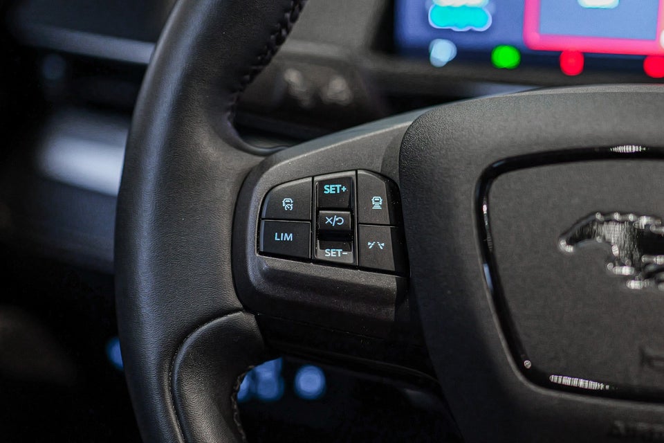 Ford Mustang Mach-E 75 Standard Range 5d