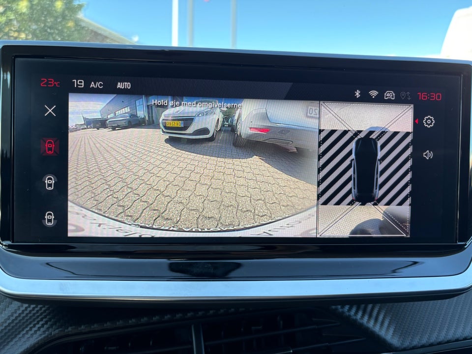 Peugeot 208 1,2 PureTech 100 Allure+ 5d