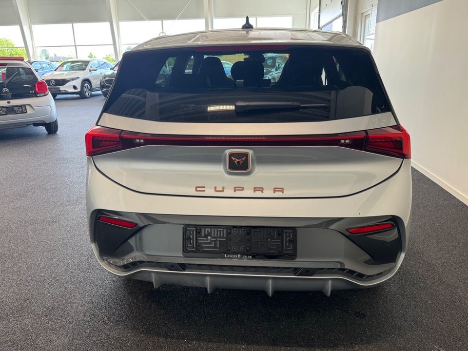 Cupra Born 59 e-Boost 5d